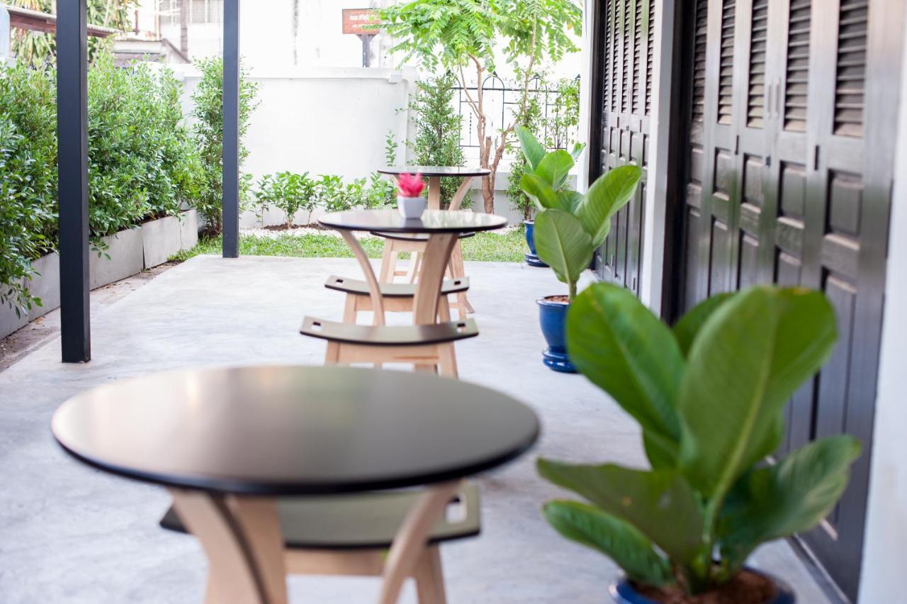 Baan Ploy In (Adults Only) Vandrerhjem Chiang Mai Eksteriør bilde